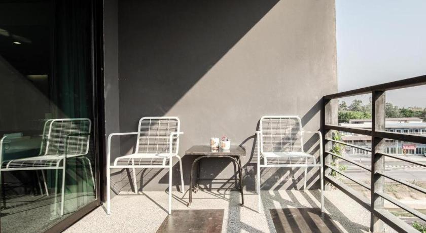 B2 Black Business And Budget Hotel Chiang Mai Exterior foto